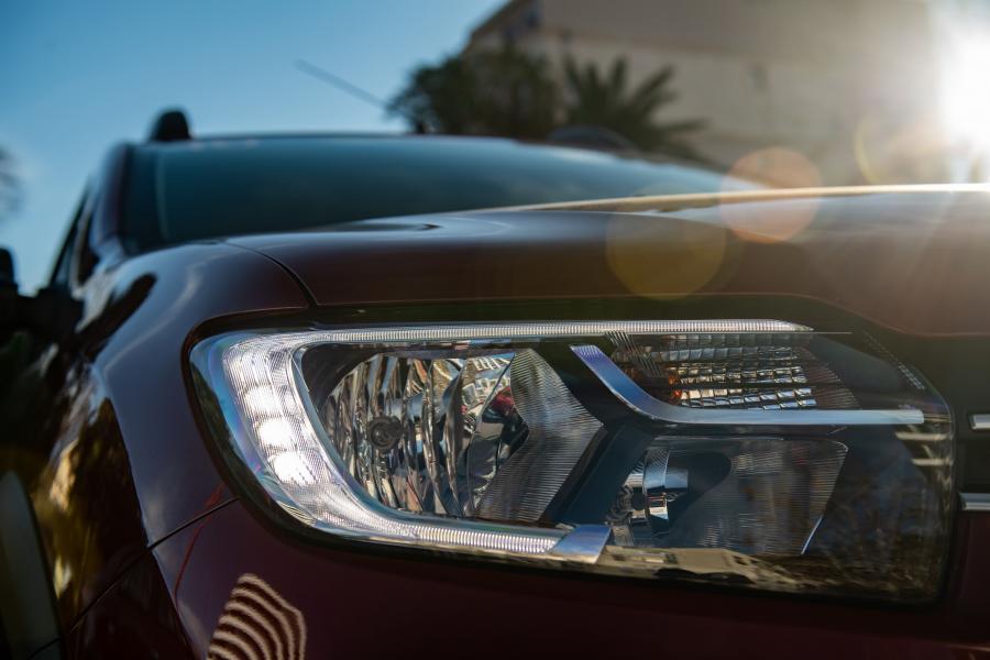 Детали экстерьера Renault Logan Stepway City 2018 года  (CIS) (фото 4 из 32)